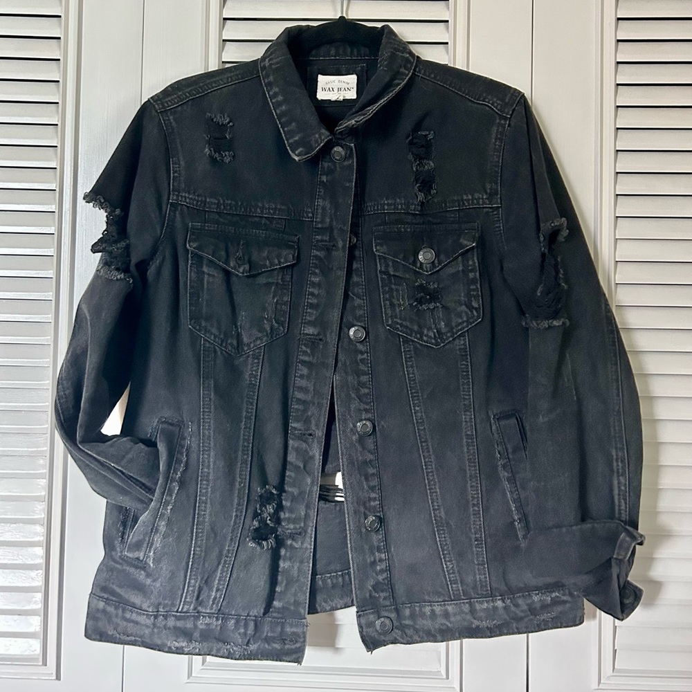 Black distressed buttoned jean jacket